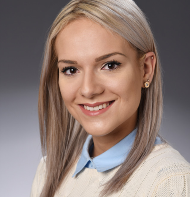 Elvira-Kulosman-Finanzen.jpg Elvira-Kulosman-Finanzen.jpg